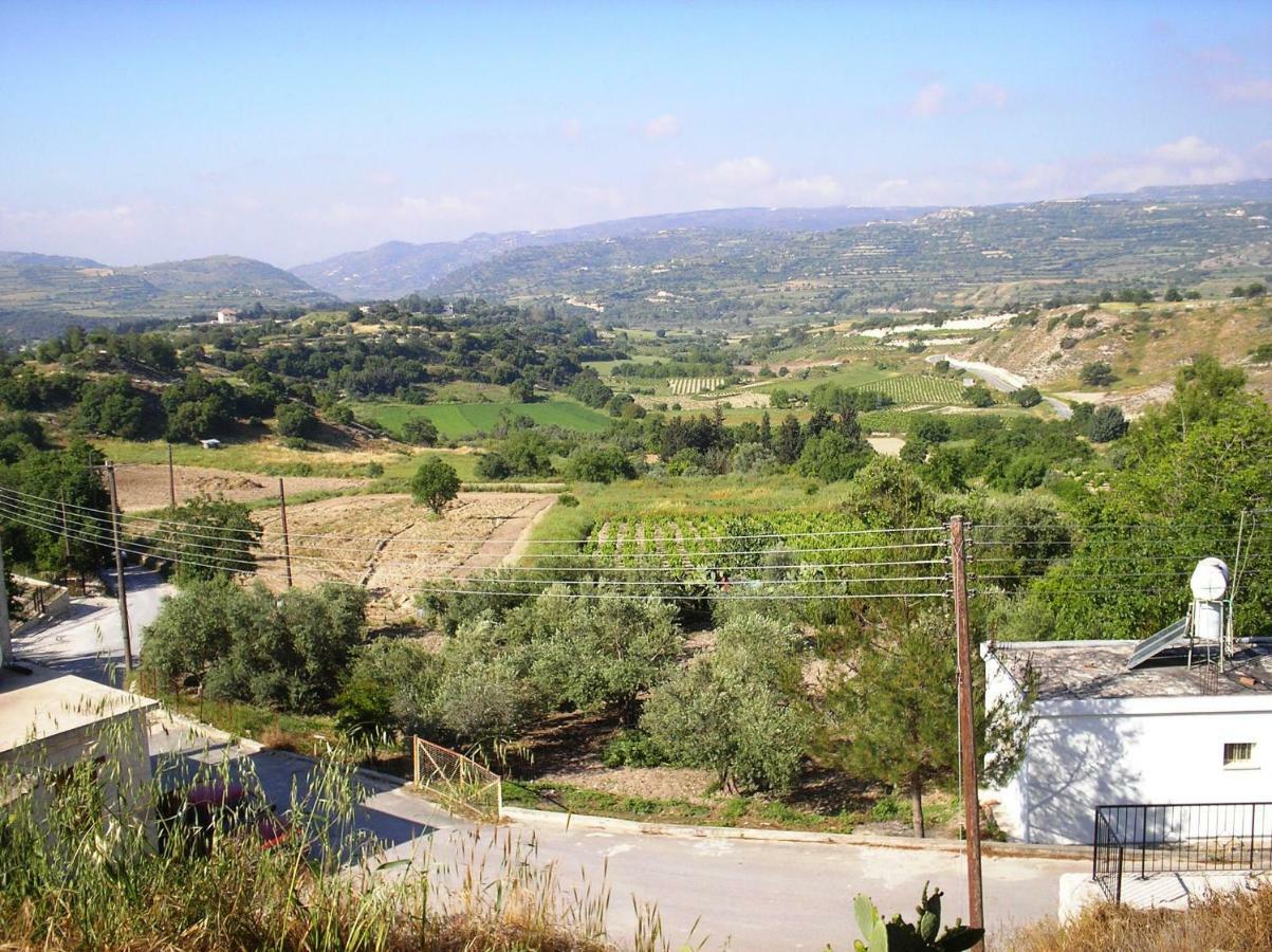 Oleander Stone House Ferienhaus Lemona